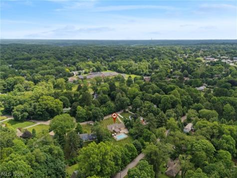 70 S Meadowcroft Drive Akron OH 44313