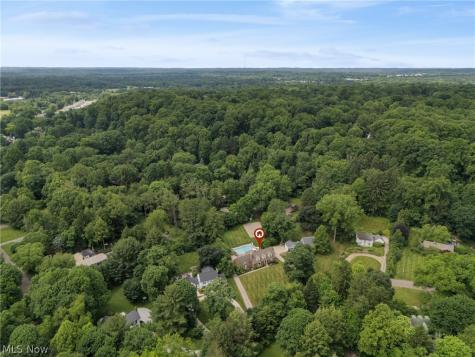 70 S Meadowcroft Drive Akron OH 44313