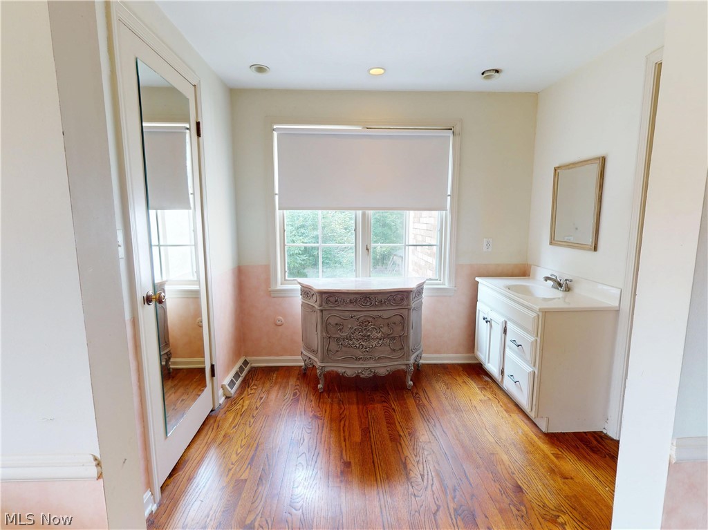 3554 Rolling Hills Drive Pepper Pike OH 44124