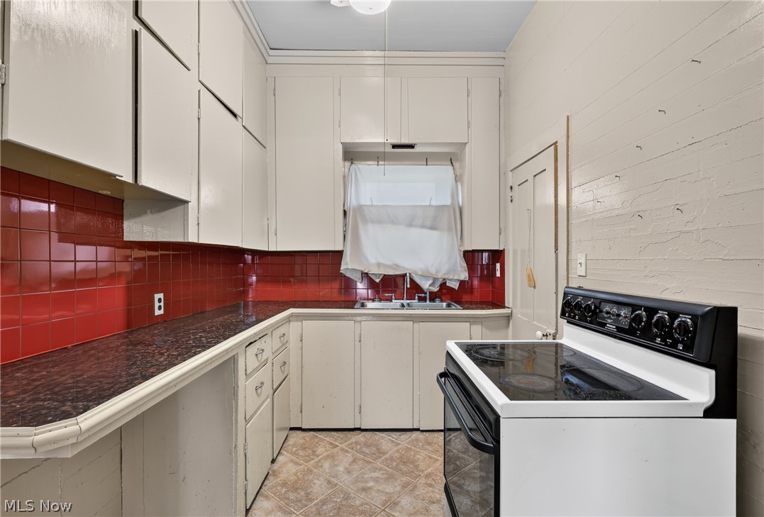 5005 State Route 7 Burghill OH 44404