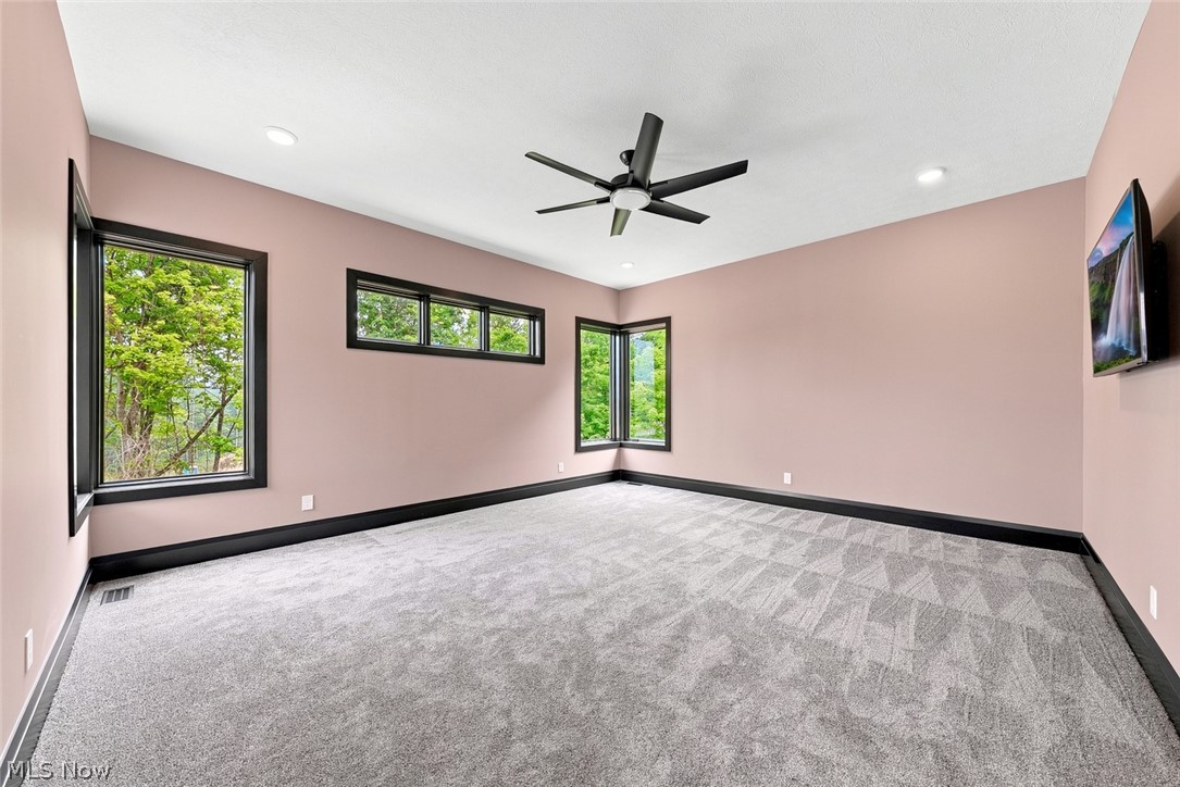 2324 Hard Rock Way Hinckley OH 44233