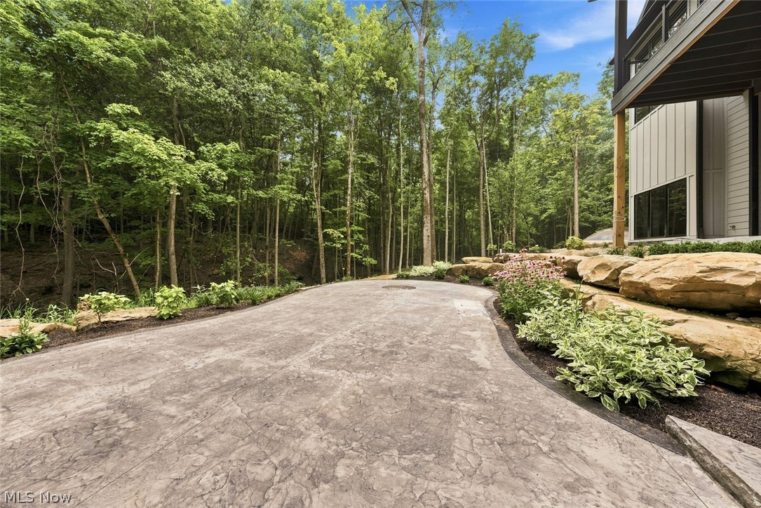 2324 Hard Rock Way Hinckley OH 44233