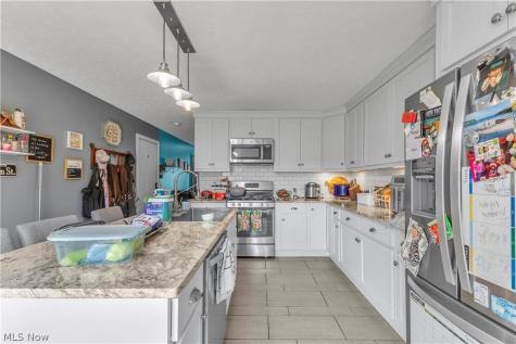 384 25th Street NW Massillon OH 44647