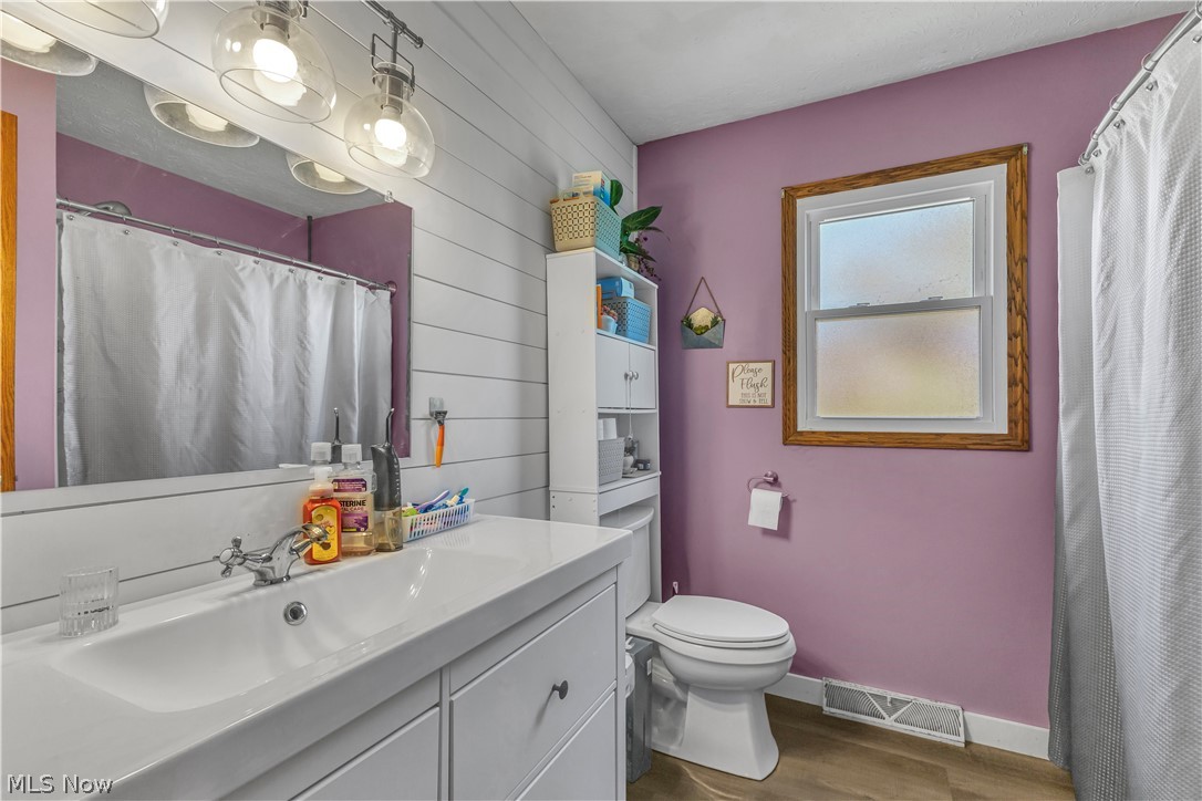 384 25th Street NW Massillon OH 44647