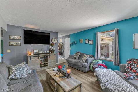 384 25th Street NW Massillon OH 44647