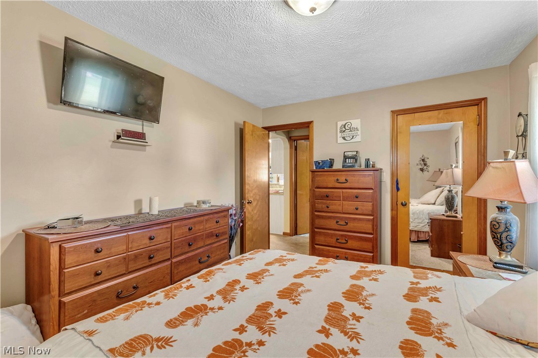 1732 Pleasant Valley Road Girard OH 44420