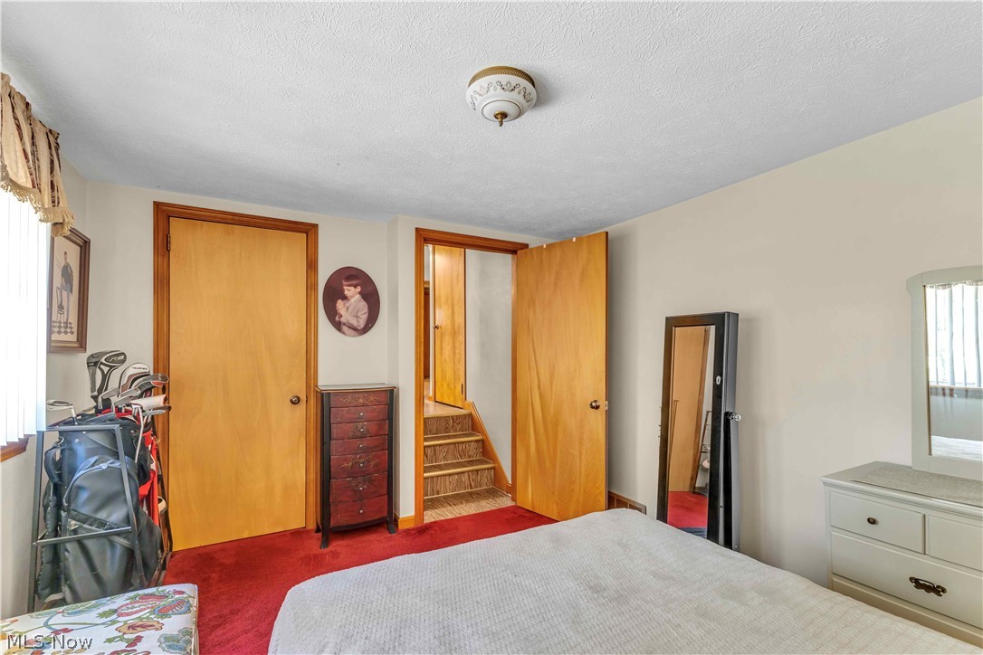 1732 Pleasant Valley Road Girard OH 44420