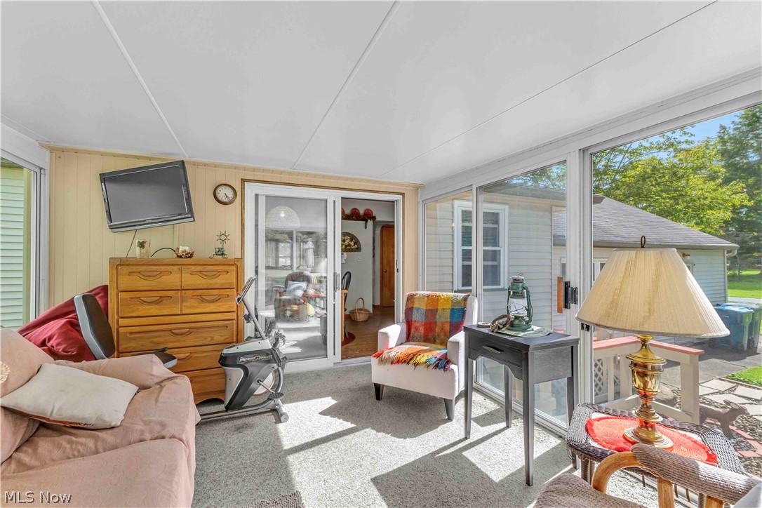 1732 Pleasant Valley Road Girard OH 44420