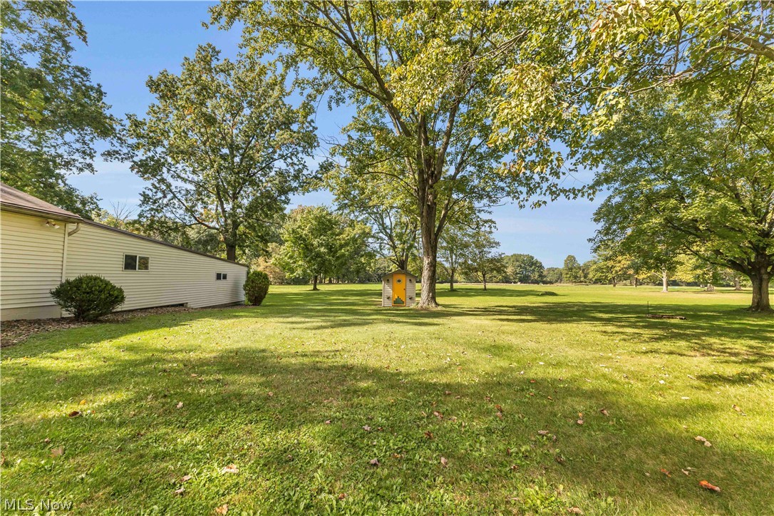 1732 Pleasant Valley Road Girard OH 44420