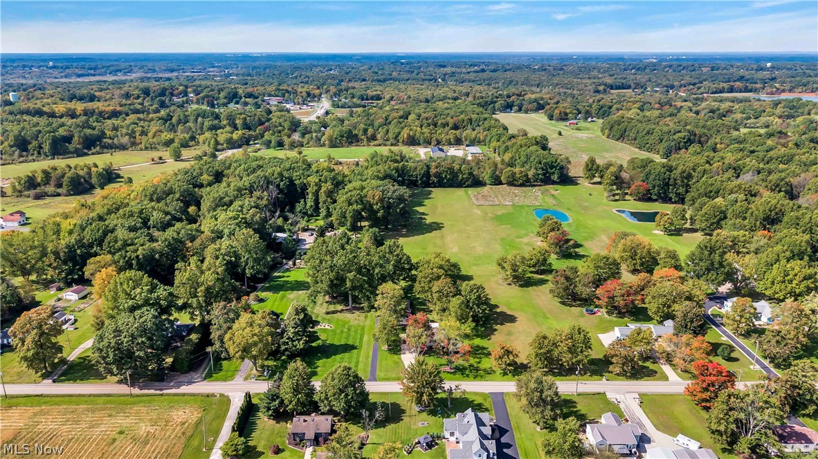 1732 Pleasant Valley Road Girard OH 44420