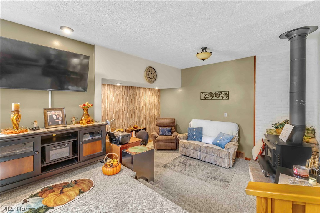 1732 Pleasant Valley Road Girard OH 44420
