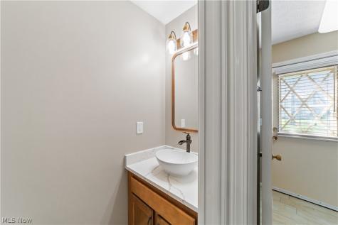 6920 Longview Drive Solon OH 44139