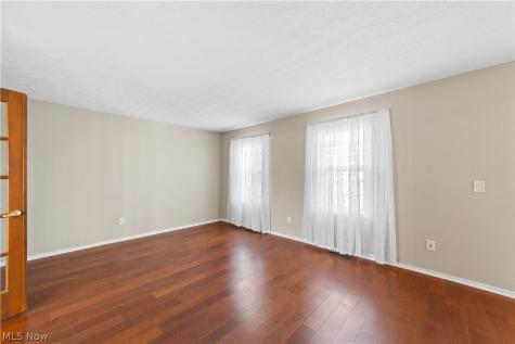 6920 Longview Drive Solon OH 44139