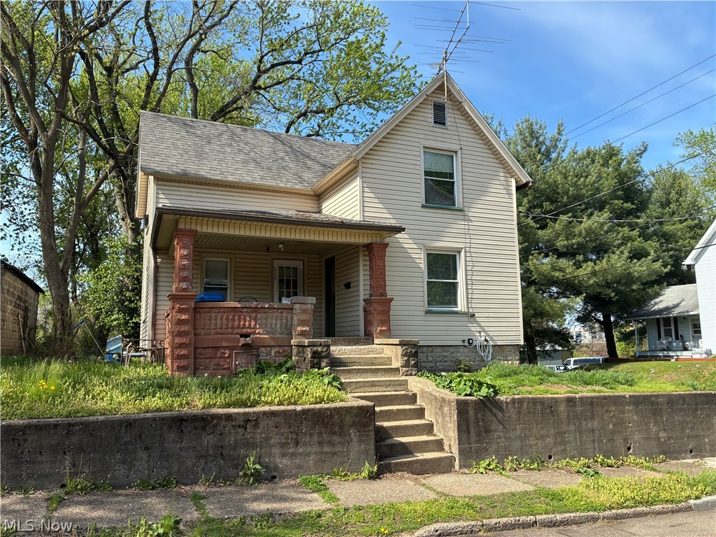 404 Pike Avenue SW Massillon OH 44647