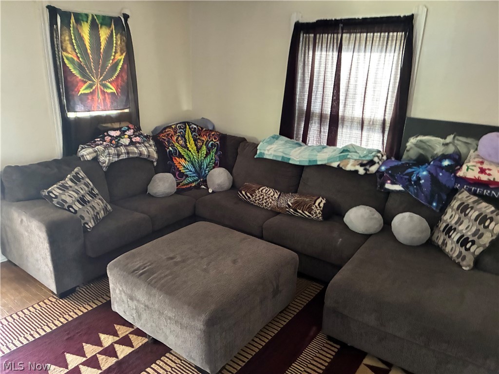404 Pike Avenue SW Massillon OH 44647