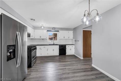 1500 Winchester Drive Parma OH 44134