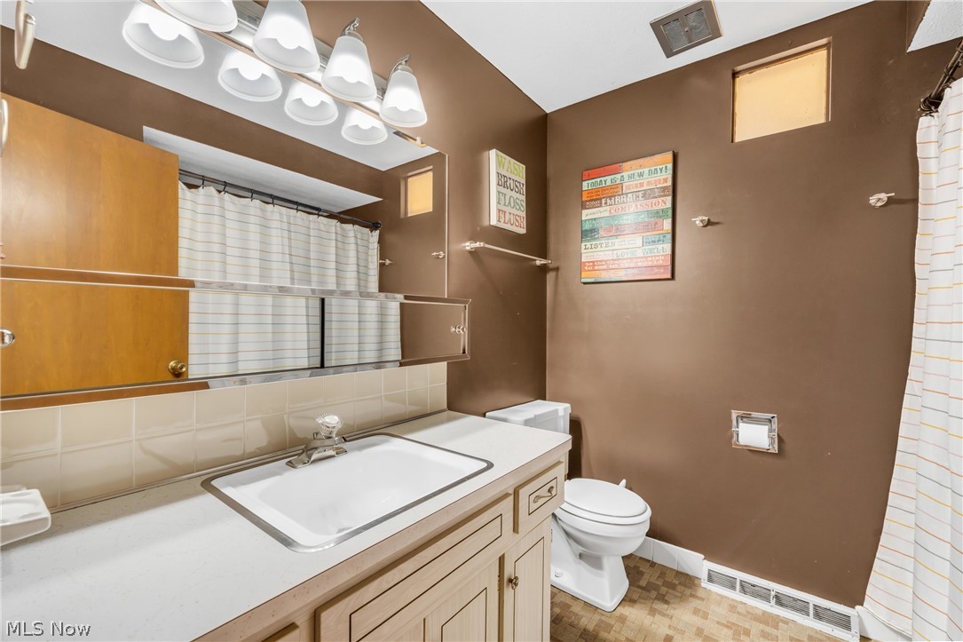 1500 Winchester Drive Parma OH 44134