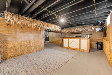 1500 Winchester Drive Parma OH 44134