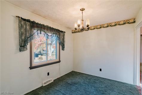 7680 Jennings Drive Painesville OH 44077