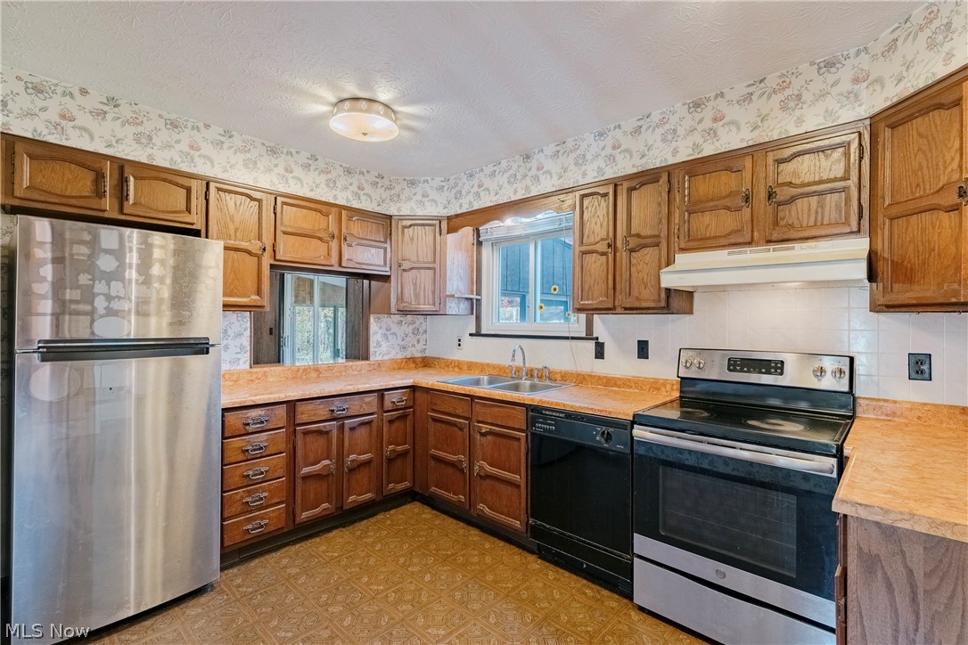 7680 Jennings Drive Painesville OH 44077