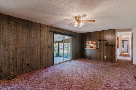 7680 Jennings Drive Painesville OH 44077