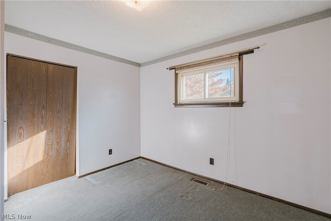 7680 Jennings Drive Painesville OH 44077