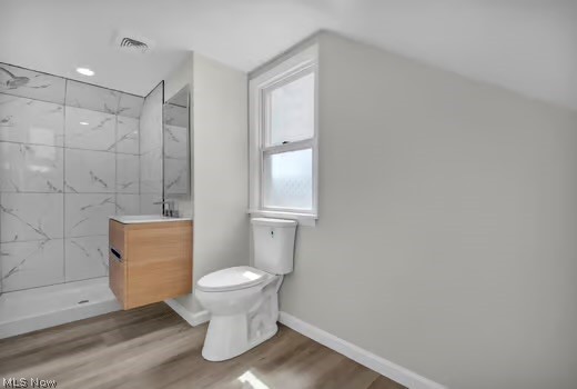 756 E 249th Street Euclid OH 44123