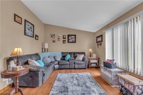 21930 Foster Road Wellington OH 44090