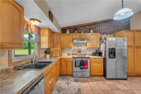 21930 Foster Road Wellington OH 44090
