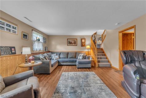 21930 Foster Road Wellington OH 44090