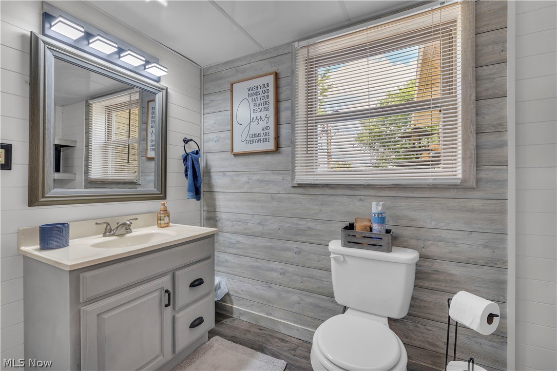21930 Foster Road Wellington OH 44090