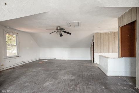 17200 Endora Road Cleveland OH 44112