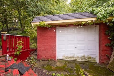 17200 Endora Road Cleveland OH 44112