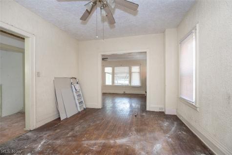 17200 Endora Road Cleveland OH 44112