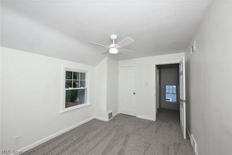 1444 Oakwood Avenue Akron OH 44301