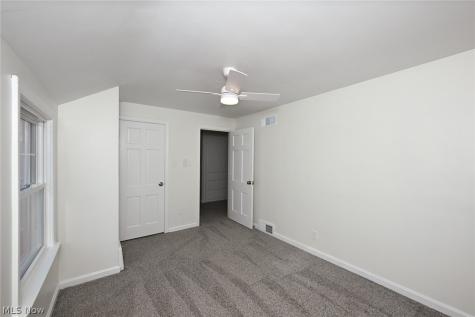 1444 Oakwood Avenue Akron OH 44301