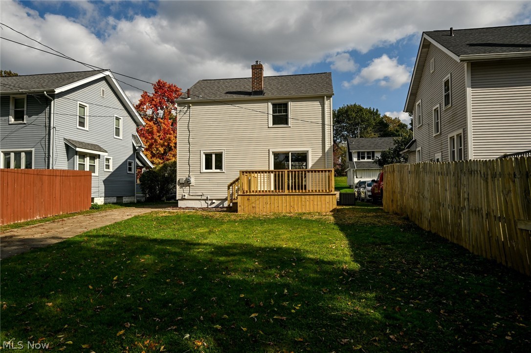 1444 Oakwood Avenue Akron OH 44301