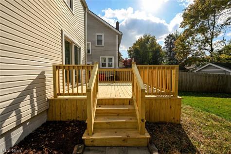 1444 Oakwood Avenue Akron OH 44301