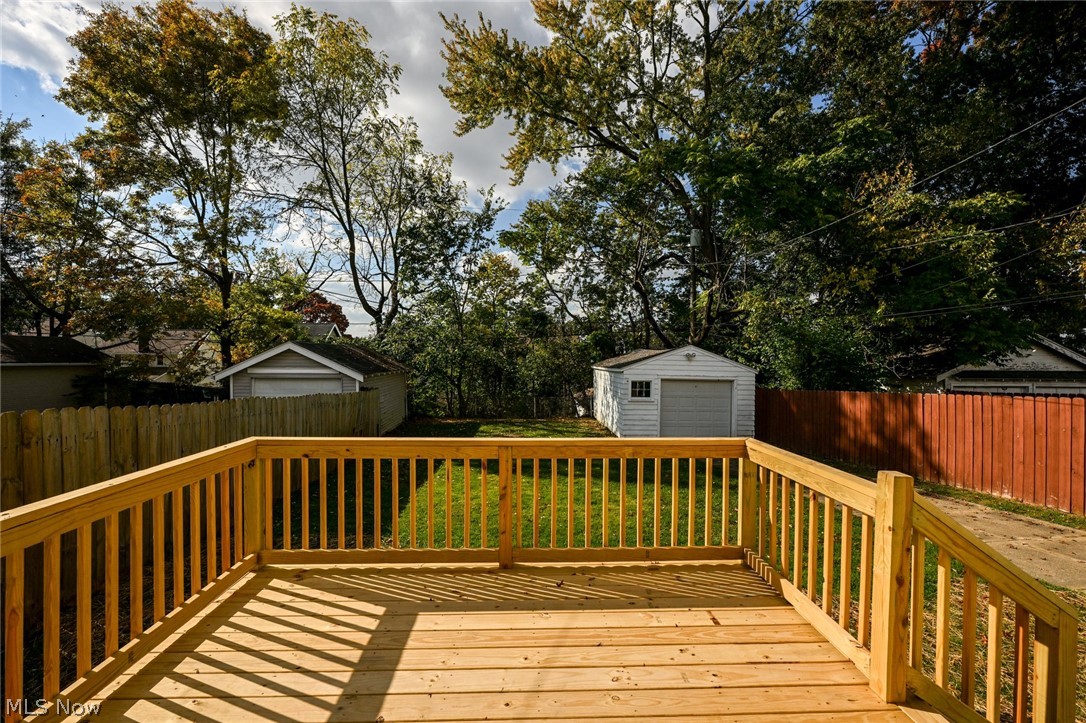 1444 Oakwood Avenue Akron OH 44301