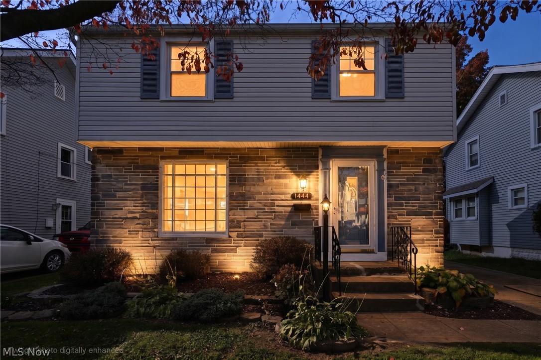 1444 Oakwood Avenue Akron OH 44301