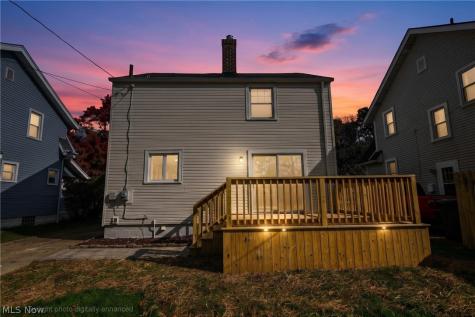 1444 Oakwood Avenue Akron OH 44301