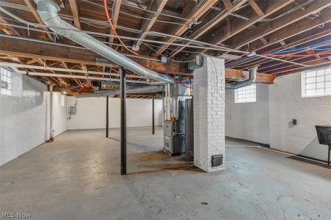 1470 Ansel Cleveland OH 44106