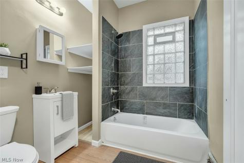 1470 Ansel Cleveland OH 44106