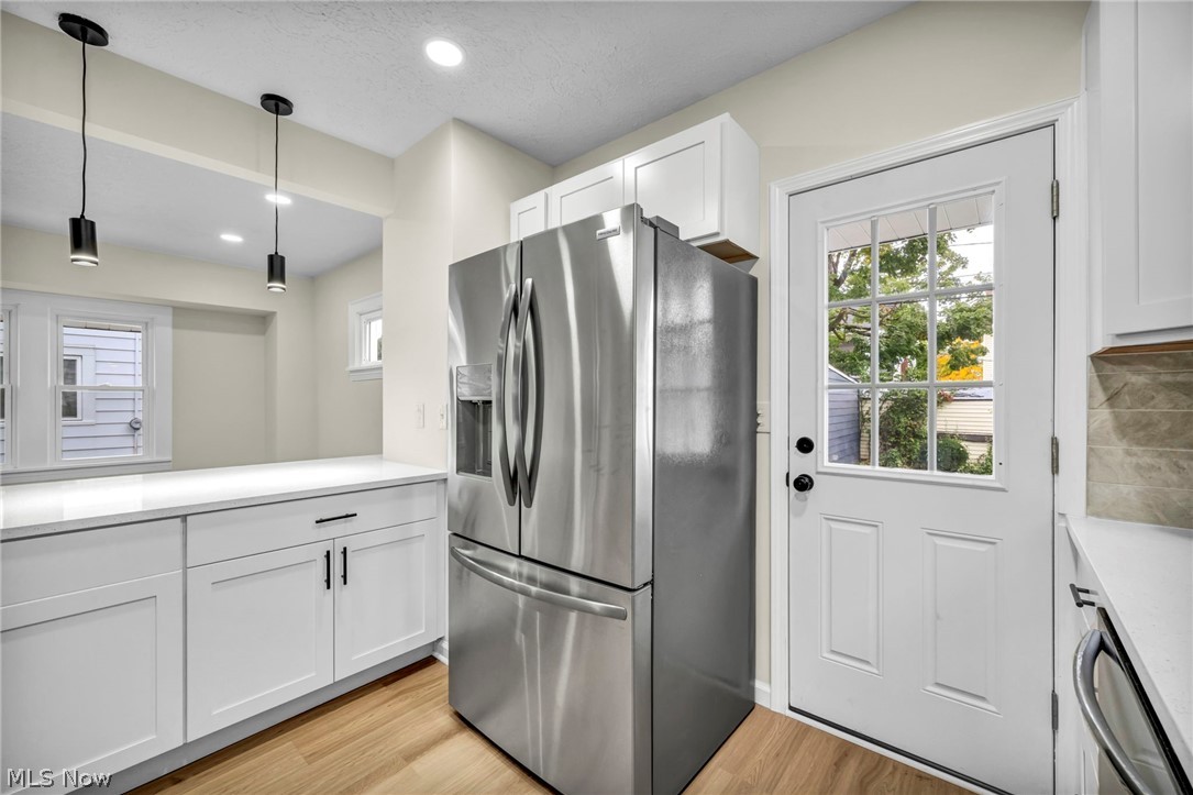 2077 Wyandotte Avenue Lakewood OH 44107