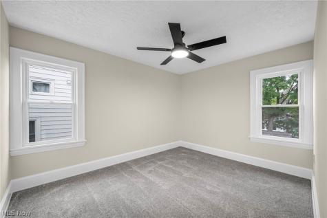 2077 Wyandotte Avenue Lakewood OH 44107