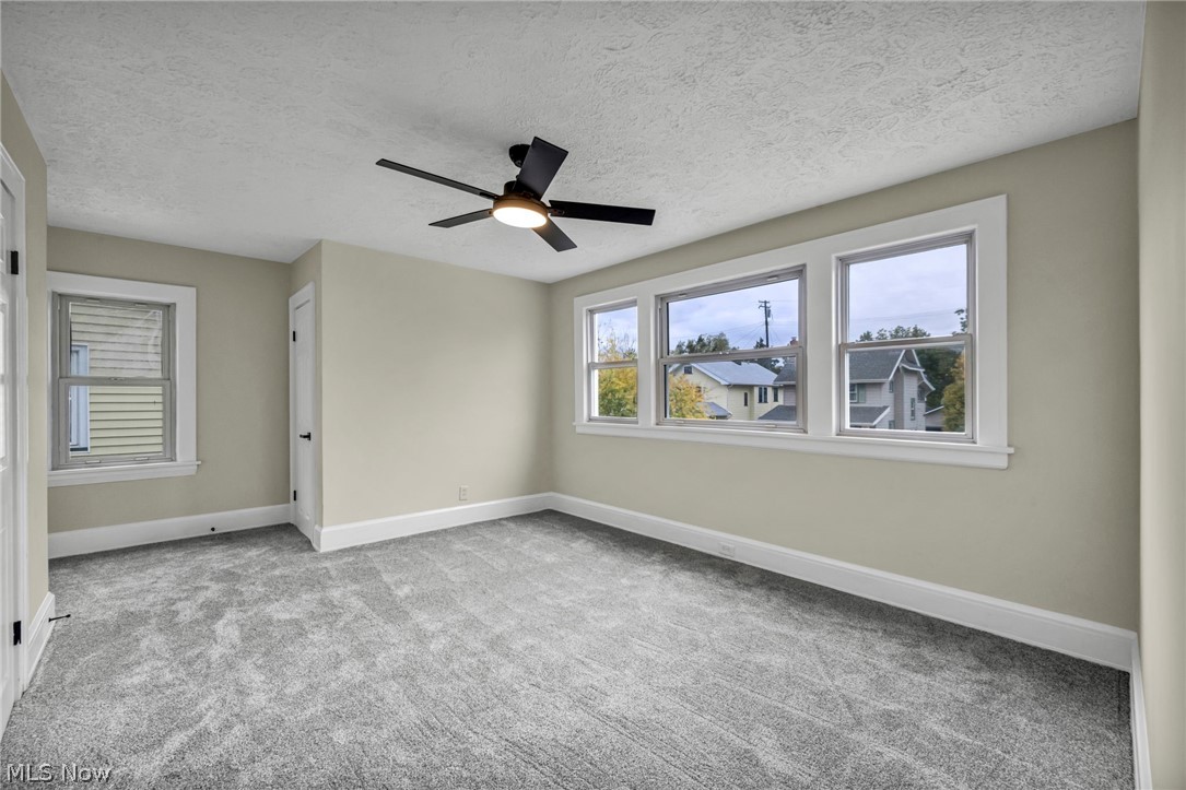 2077 Wyandotte Avenue Lakewood OH 44107