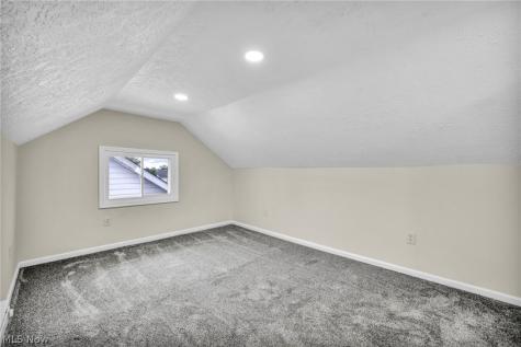 2077 Wyandotte Avenue Lakewood OH 44107