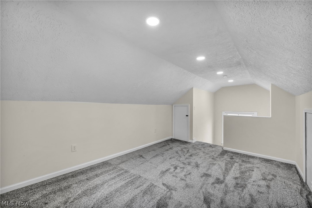 2077 Wyandotte Avenue Lakewood OH 44107