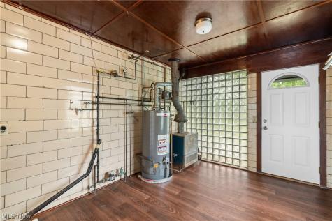 1720 Lincoln Way E Massillon OH 44646