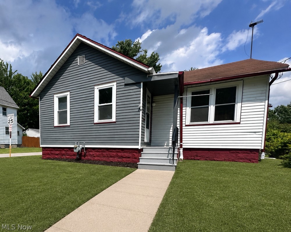 511 Woodland Avenue Elyria OH 44035